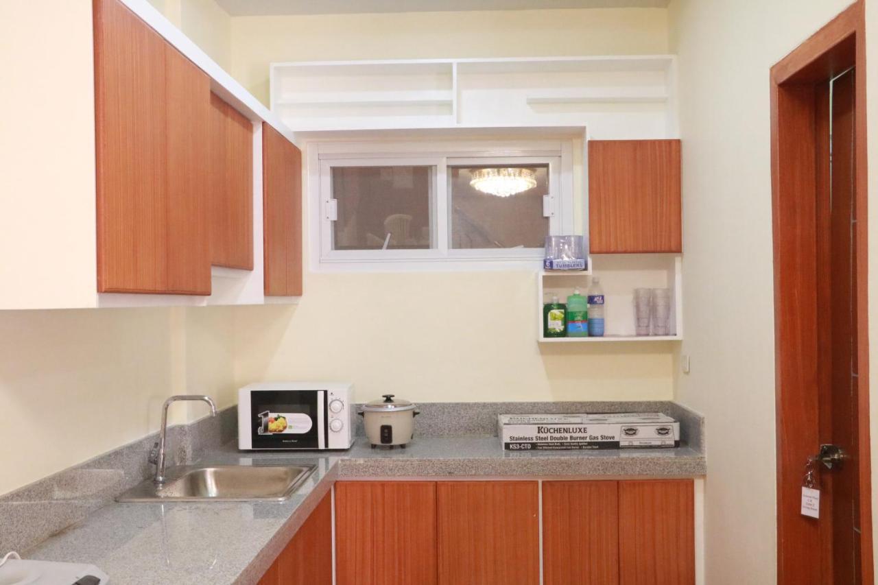 Anicia Guesthouse Rooms Paranaque City المظهر الخارجي الصورة