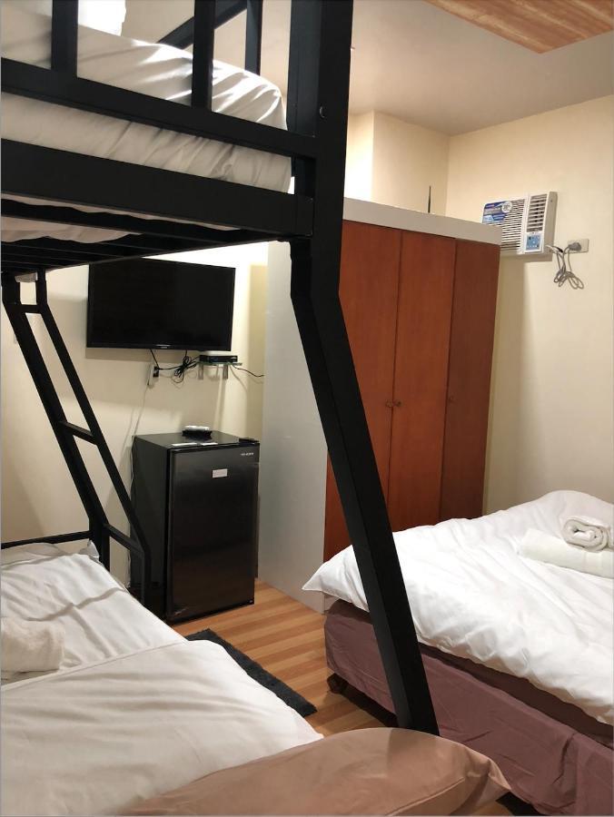 Anicia Guesthouse Rooms Paranaque City المظهر الخارجي الصورة